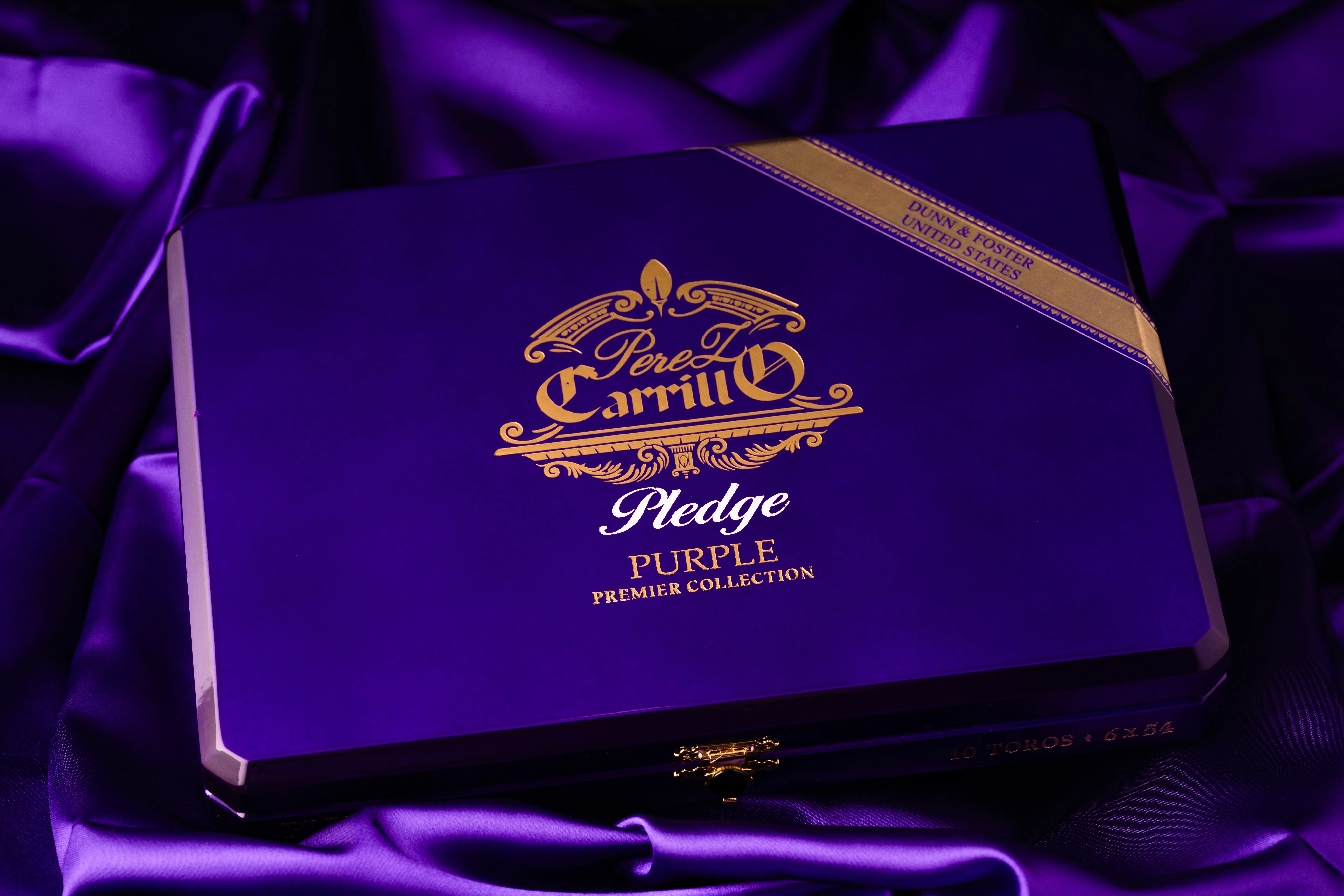 [TEMP0459] CASA CARRILLO PLEDGE PURPLE - TORO 6X54 (10) (DUNN & FOSTER)