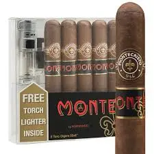MONTE BY MONTECRISTO TORO & LIGHTER GIFT SET