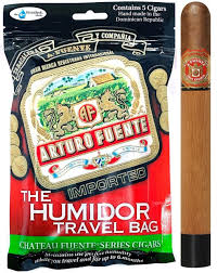AF DOUBLE CHATEAU SUNGROWN 5PK HUMIDOR BAG  (25) ARTURO FUENTE