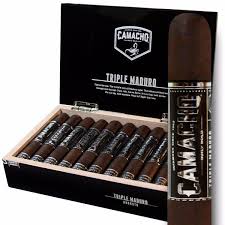 CAMACHO TRIPLE MADURO 660