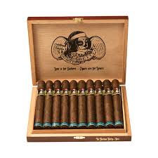 DEADWOOD FAT BOTTOM BETTY TORO 6X50 (10)