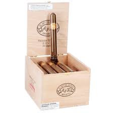 EL REY DEL MUNDO NAT ROBUSTO VIDRIO CRYSTAL TUBE 5 1/2X50 BX2