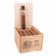 LA GLORIA CUBANA SERIE R ESTELI NO. 64  6.25X64 (18)