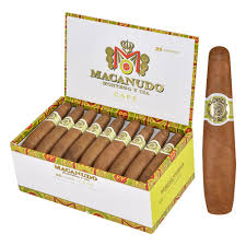MACANUDO CAFE DIPLOMAT 4-1/2" X 38/60/44 (25)