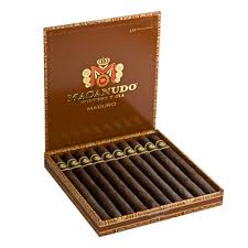 MACANUDO MADURO PRINCE PHILIP 7-1/2" X 49 (10)