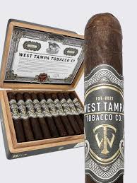 [INTREF011001] WEST TAMPA TOBACCO CO. BLACK TORO (6X52)  20