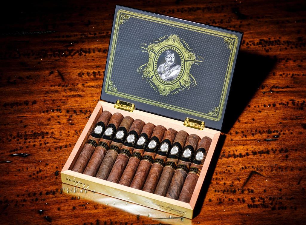 [TEMP0278] GURKHA NICARAGUA BELICOSO  6.125 x 52   (20) 